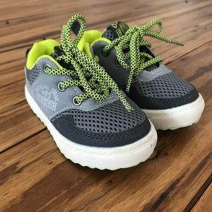 OSHKOSH Grey And Neon Laced Shoes